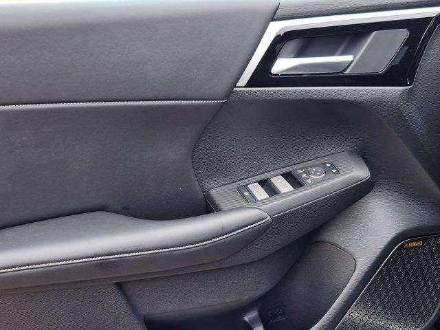 Photo of 2025 Graphite Gray Mitsubishi Outlander