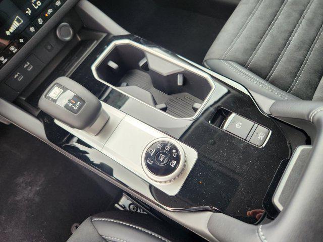 Photo of 2025 Graphite Gray Mitsubishi Outlander