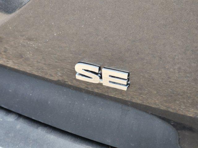 Photo of 2025 Graphite Gray Mitsubishi Outlander