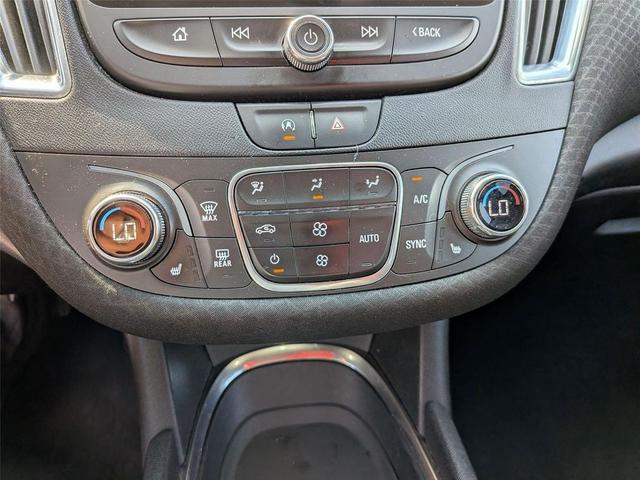 Photo of 2020 Mosaic Black Metallic Chevrolet Malibu