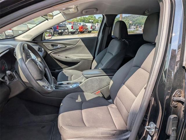 Photo of 2020 Mosaic Black Metallic Chevrolet Malibu