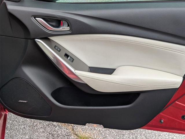 Photo of 2017 Soul Red Metallic Mazda Mazda6
