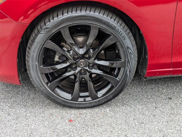 Photo of 2017 Soul Red Metallic Mazda Mazda6