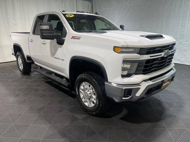 Photo of 2024 Summit White Chevrolet Silverado 2500