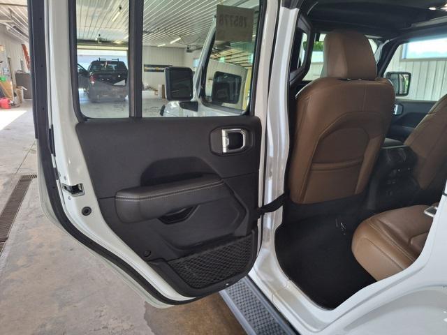 Photo of 2022 Bright White Clearcoat Jeep Wrangler Unlimited