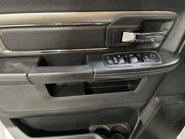 Photo of 2018 Bright White Clearcoat RAM 1500