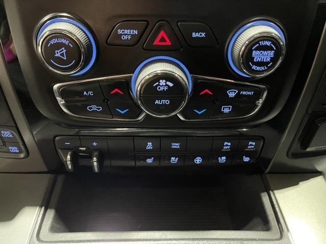 Photo of 2018 Bright White Clearcoat RAM 1500