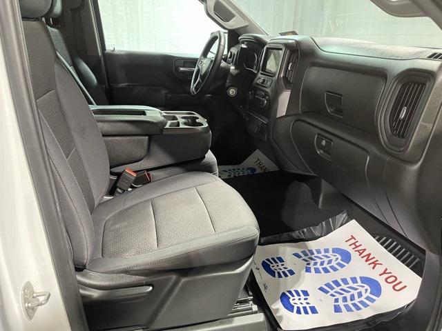 Photo of 2019 Summit White Chevrolet Silverado 1500