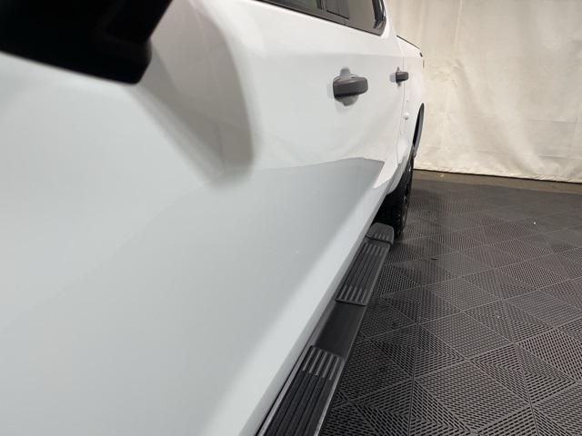 Photo of 2019 Summit White Chevrolet Silverado 1500