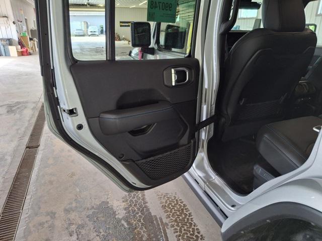 Photo of 2024 Silver Zynith Clearcoat Jeep Wrangler 4xe