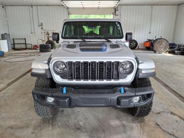 Photo of 2024 Silver Zynith Clearcoat Jeep Wrangler 4xe
