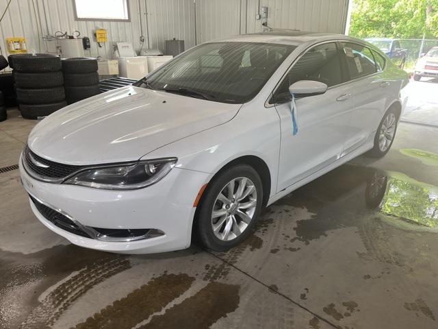 2015 Chrysler 200