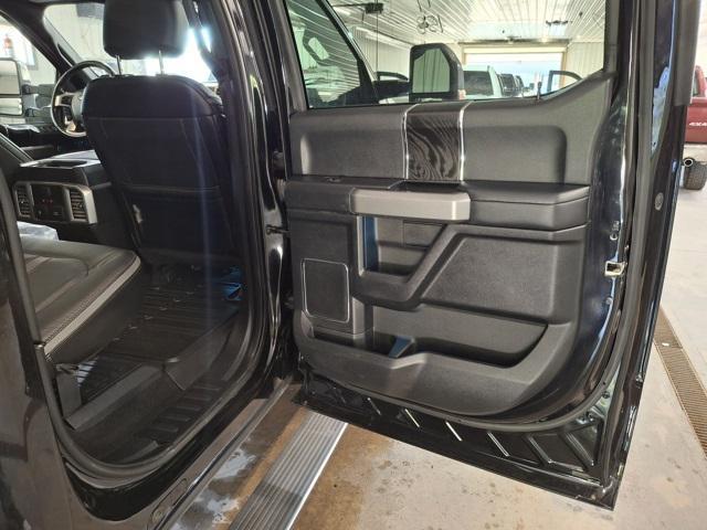 Photo of 2019 Agate Black Metallic Ford F-250