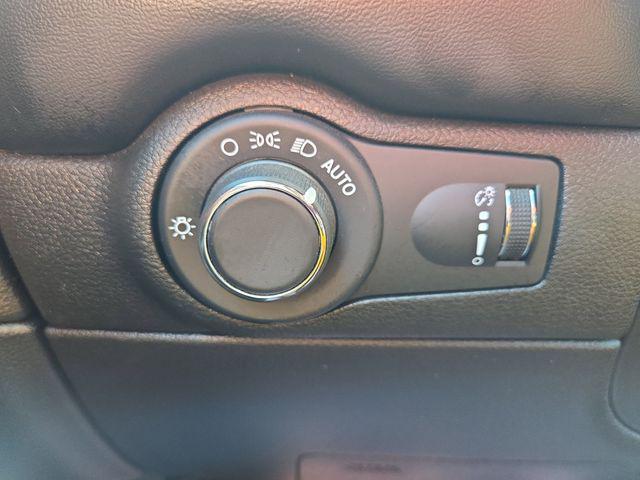 Photo of 2024 White Knuckle Clearcoat Dodge Durango