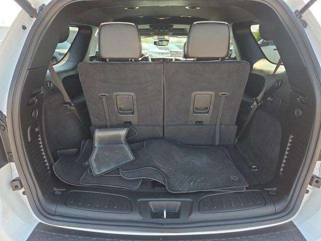 Photo of 2024 White Knuckle Clearcoat Dodge Durango