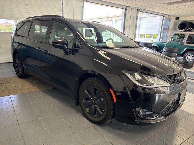 2020 Chrysler Pacifica Hybrid