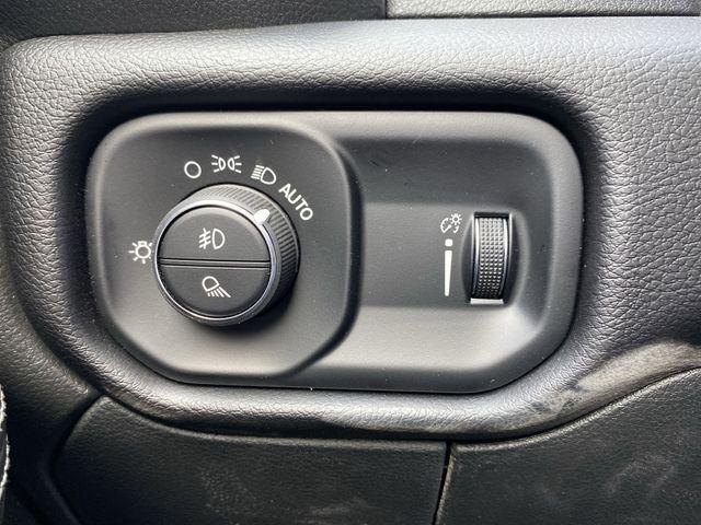 Photo of 2025 Bright White Clearcoat RAM 2500