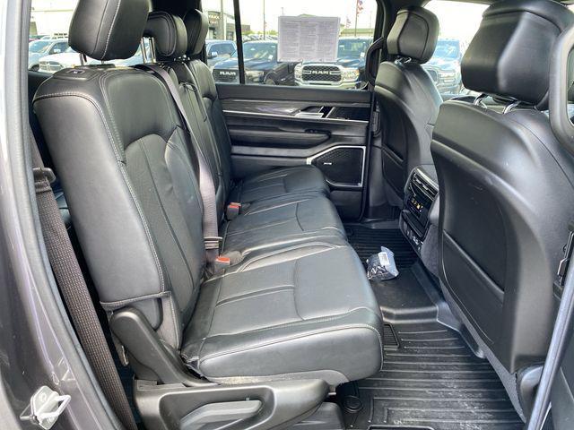 Photo of 2022 Baltic Gray Metallic Clearcoat Jeep Wagoneer