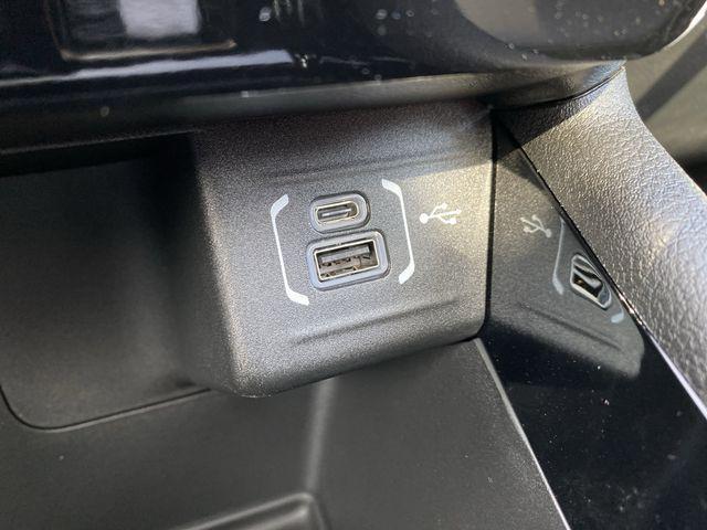 Photo of 2025 Silver Zynith Metallic Clearcoat Jeep Compass