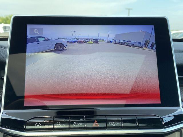 Photo of 2025 Silver Zynith Metallic Clearcoat Jeep Compass
