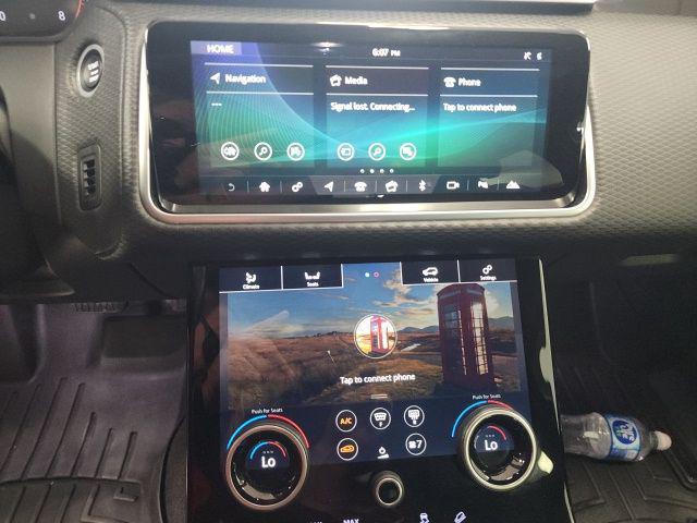 Photo of 2018 Black Land Rover Range Rover Velar
