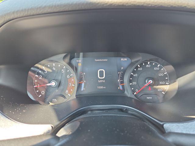 Photo of 2025 Diamond Black Crystal Pearlcoat Jeep Compass