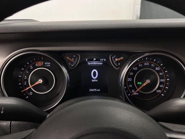 Photo of 2021 Black Clearcoat Jeep Wrangler