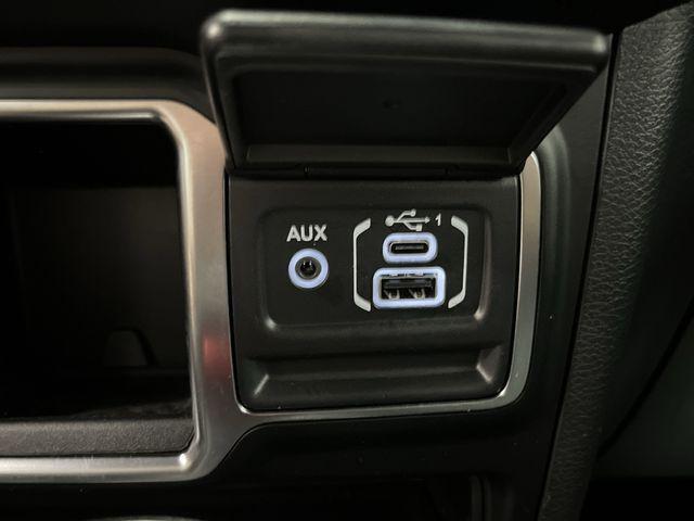 Photo of 2021 Black Clearcoat Jeep Wrangler