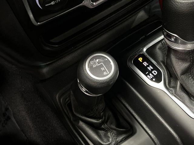 Photo of 2021 Black Clearcoat Jeep Wrangler