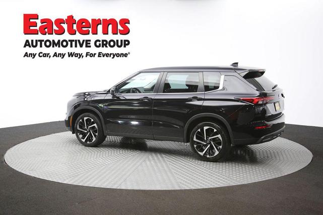 Photo of 2023 Black Mitsubishi Outlander