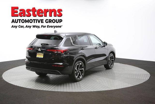 Photo of 2023 Black Mitsubishi Outlander