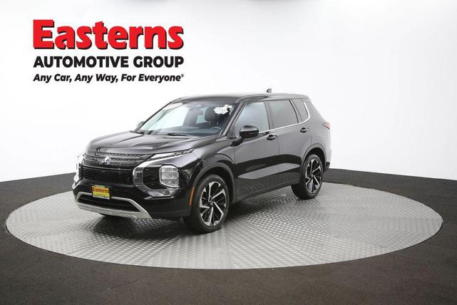 Photo of 2023 Black Mitsubishi Outlander