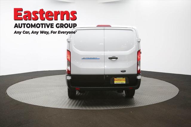 Photo of 2023 OXFORD WHITE Ford Transit-350