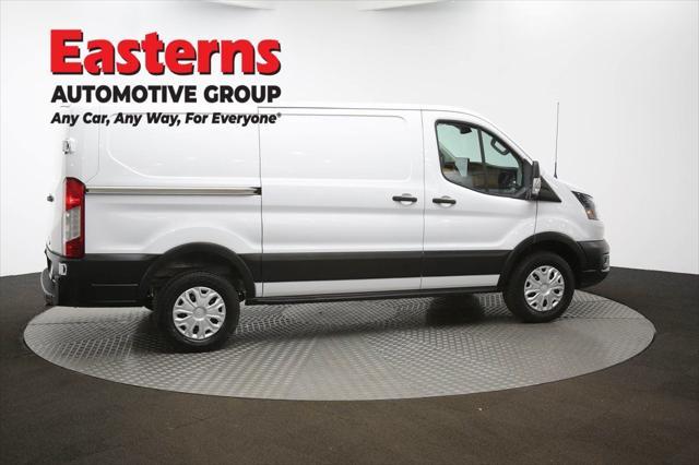 Photo of 2023 OXFORD WHITE Ford Transit-350