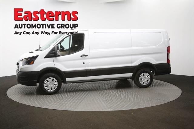 Photo of 2023 OXFORD WHITE Ford Transit-350