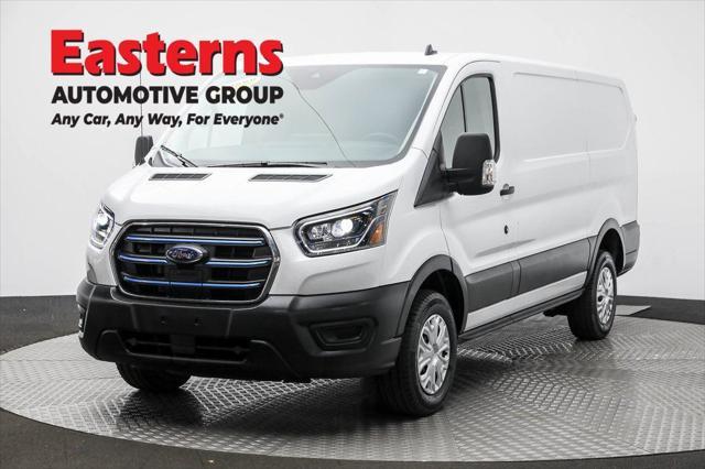 Photo of 2023 OXFORD WHITE Ford Transit-350