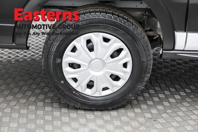 Photo of 2023 OXFORD WHITE Ford Transit-350