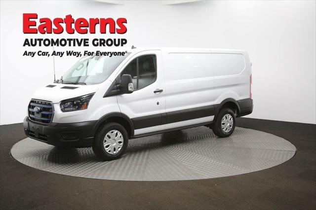 Photo of 2023 OXFORD WHITE Ford Transit-350