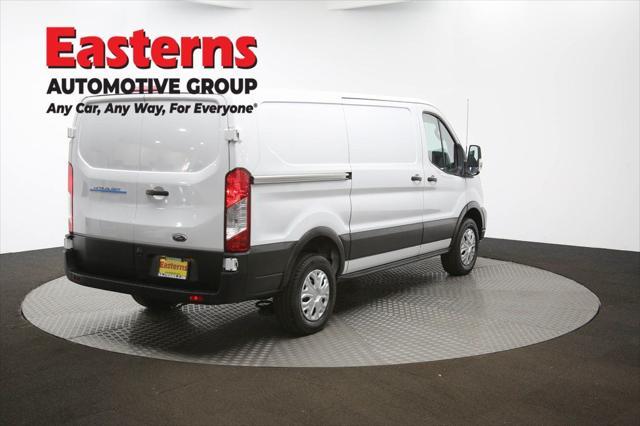 Photo of 2023 OXFORD WHITE Ford Transit-350
