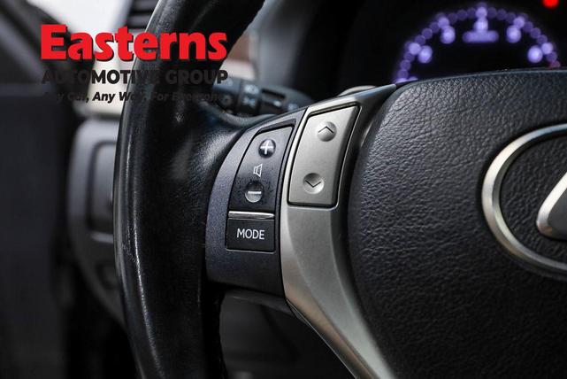 Photo of 2015 Atomic Silver Lexus GS 350