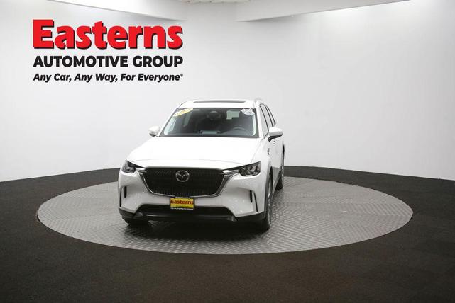 Photo of 2024 Rhodium White Premium Mazda CX-90 PHEV
