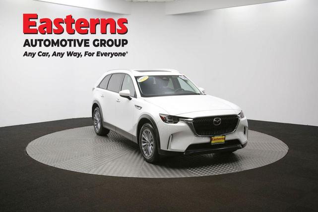 Photo of 2024 Rhodium White Premium Mazda CX-90 PHEV