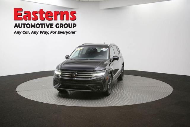 Photo of 2022 Deep Black Volkswagen Tiguan