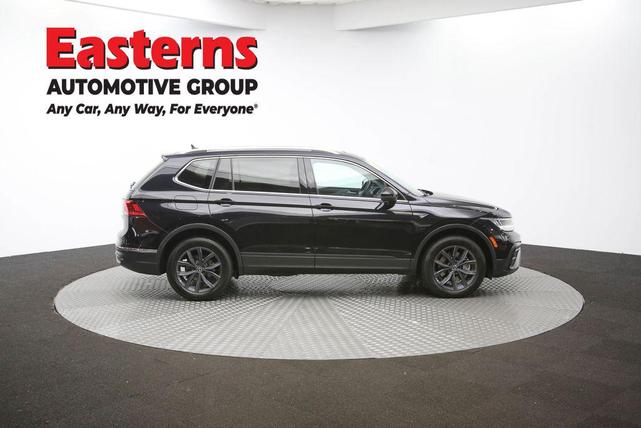 Photo of 2022 Deep Black Volkswagen Tiguan