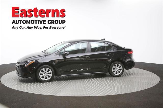 Photo of 2025 Midnight Black Metallic Toyota Corolla