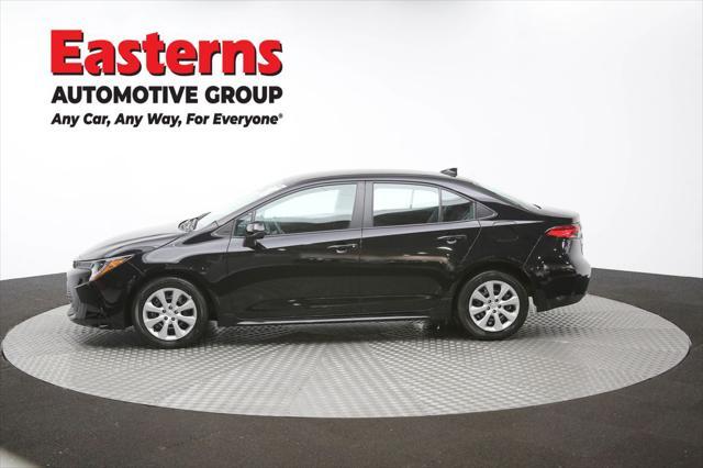 Photo of 2025 Midnight Black Metallic Toyota Corolla