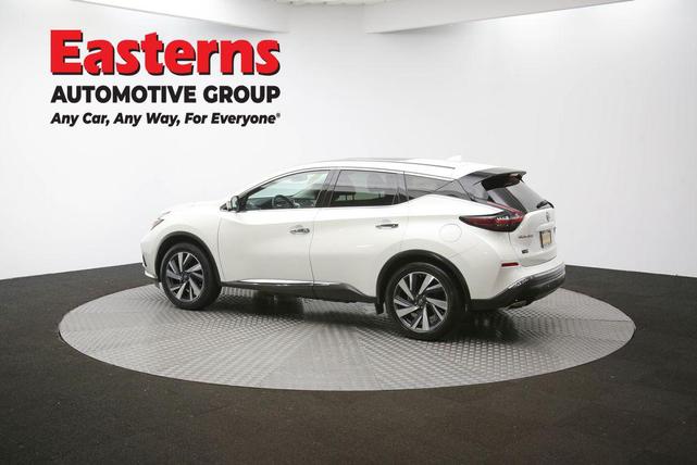 Photo of 2023 Pearl White Tricoat Nissan Murano