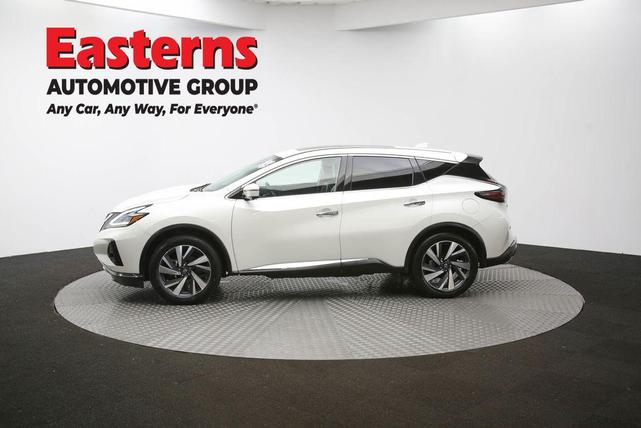 Photo of 2023 Pearl White Tricoat Nissan Murano