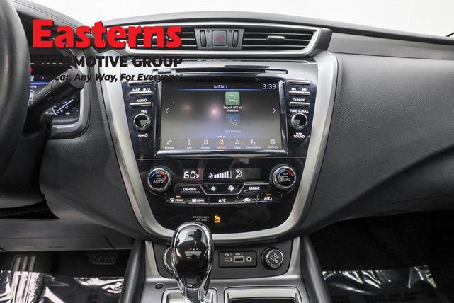 Photo of 2023 Pearl White Tricoat Nissan Murano