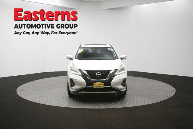 Photo of 2023 Pearl White Tricoat Nissan Murano